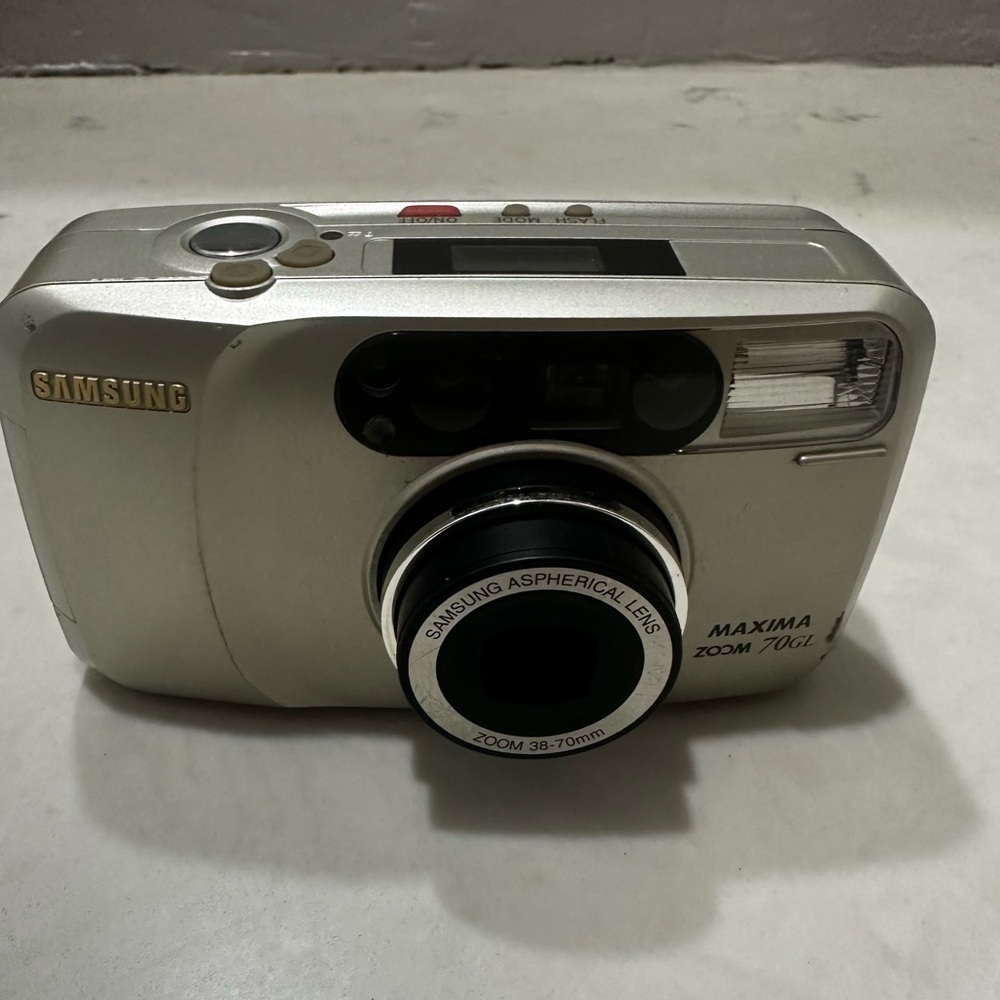 Samsung Maxima Zoom 70GL 35mm Point Shoot Film Camera Tested